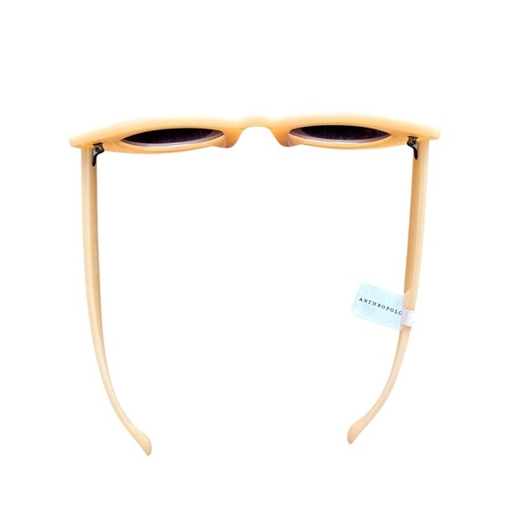Anthropologie Oversized Curvy Cat Eye Sunglasses Neutral Pearl New With Tags - Picture 3 of 8